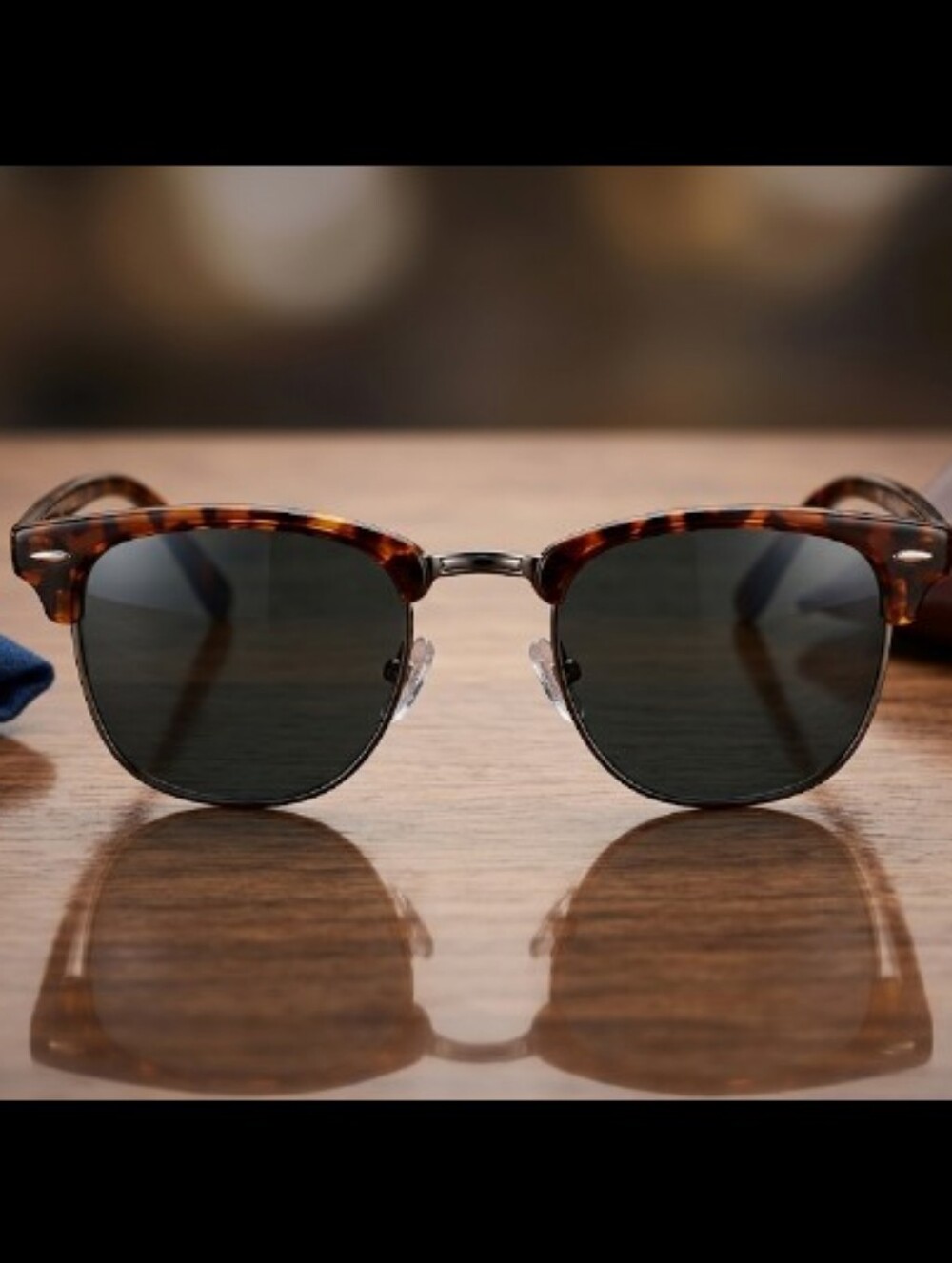 Foster Grant Warren TruPolar Tortoiseshell Sunglasses - Classic Accessories